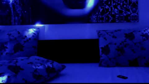 Snapshot of illegalbeauty87 chatting on 14, 5, 2026 Ingrid or more easier...Miss GoDDess Mistress online show from 14, 5, 2026