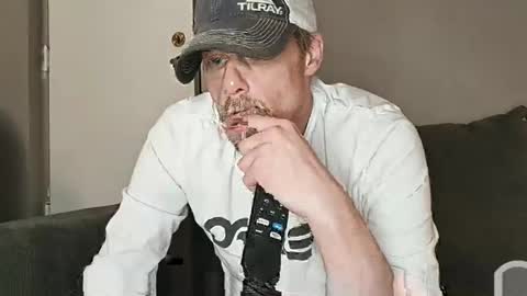 Ilovesquirterz1 online show from 6, 3, 2025