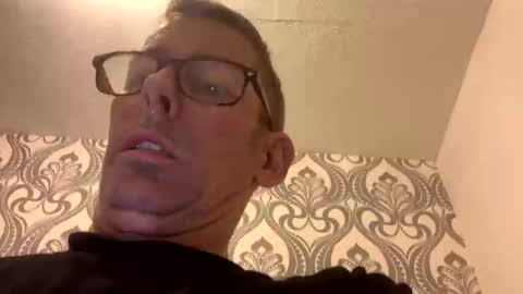 Snapshot of ilovetolickpussey chatting on 1, 11, 2025 ilovetolickpussey online show from 1, 11, 2025