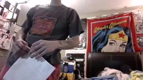 ilovewomensmokers0935 online show from 18, 4, 2026