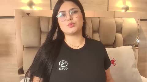 im mou  online show from 5, 12, 2025