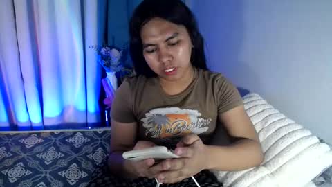Snapshot of im_ur_girl_demure chatting on 13, 7, 2026 kyline online show from 13, 7, 2026