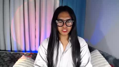 Snapshot of im_ur_girl_demure chatting on 18, 7, 2026 kyline online show from 18, 7, 2026