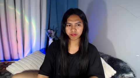 Snapshot of im_ur_girl_demure chatting on 19, 7, 2026 kyline online show from 19, 7, 2026