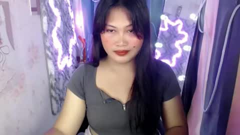 im_urloving_mama69 online show from 23, 12, 2025