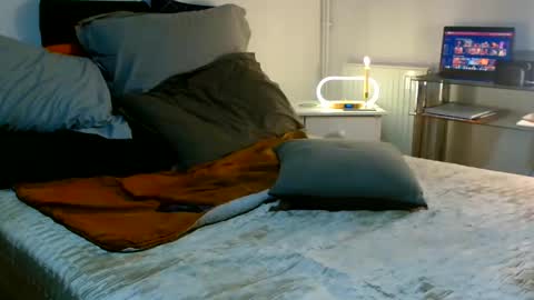 Im yourxtoy online show from 2, 3, 2026