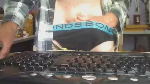 Aussie Guy online show from 6, 1, 2025