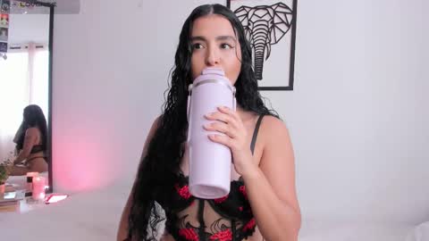 Snapshot of imemilybae chatting on 19, 2, 2026 Emily But you can tell me Emi online show from 19, 2, 2026