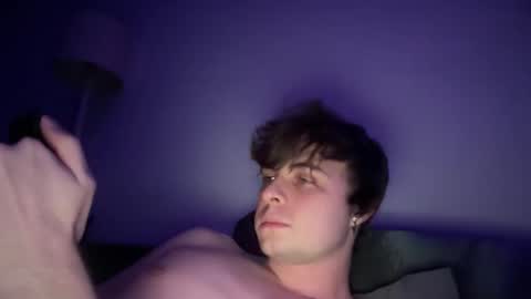 Snapshot of imfittwink22 chatting on 7, 11, 2025 imfittwink22 online show from 7, 11, 2025