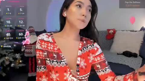 Snapshot of iminako chatting on 12, 12, 2024 Kayla online show from 12, 12, 2024