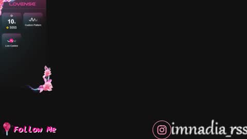 Snapshot of imnadiaroses chatting on 15, 12, 2025 Nadia online show from 15, 12, 2025