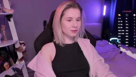 Mia online show from 13, 4, 2026