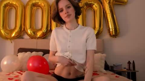 my name Imo  Fansly  online show from 4, 3, 2026