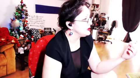 Empress online show from 7, 1, 2025