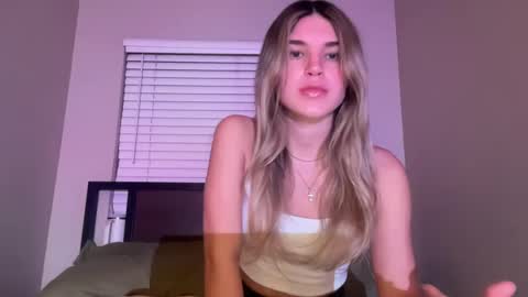 Snapshot of imrubyy chatting on 8, 1, 2025 RUBYY 3 online show from 8, 1, 2025