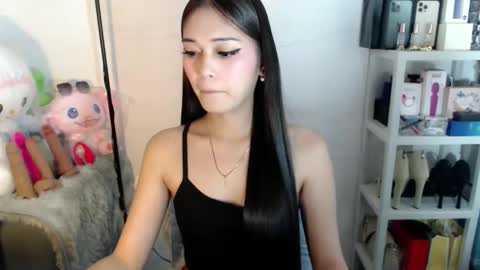 Snapshot of imyourlegalbaby chatting on 26, 4, 2026 Aki online show from 26, 4, 2026