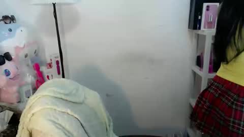 Snapshot of imyourlegalbaby chatting on 29, 5, 2026 Aki online show from 29, 5, 2026