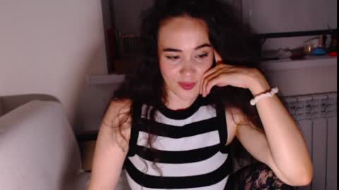 Snapshot of in_yan chatting on 26, 7, 2026 Lin online show from 26, 7, 2026