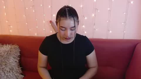 incredible_foxxy online show from 27, 7, 2026