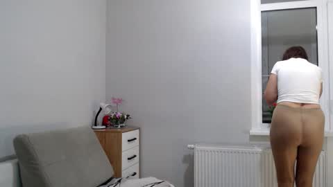 Snapshot of increible_della chatting on 11, 1, 2025 Della online show from 11, 1, 2025