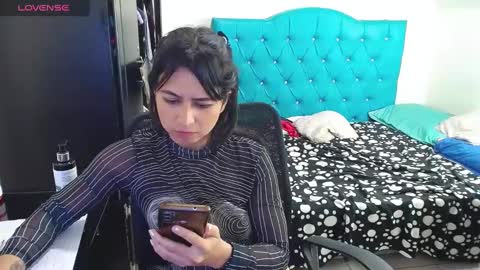 incubus_couple1 online show from 10, 2, 2025