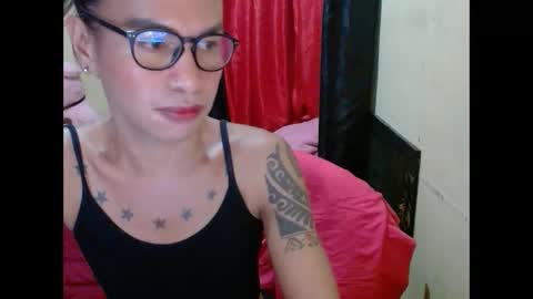 Snapshot of indaypakay_ts chatting on 24, 11, 2025 Pakay online show from 24, 11, 2025