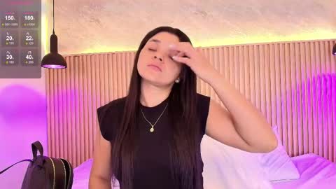 Indi Catalina online show from 17, 11, 2025