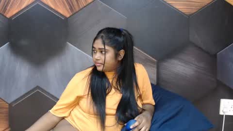 Snapshot of indian_rimmelx chatting on 18, 6, 2026 Melz online show from 18, 6, 2026