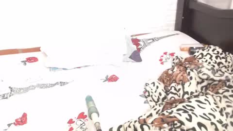 Anglica  online show from 31, 1, 2025