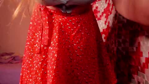 Snapshot of indian_summer_ chatting on 4, 3, 2025 Melissa No Baby or bb sexy etc... online show from 4, 3, 2025