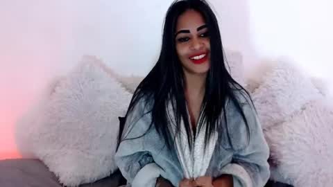 Jazmin online show from 11, 7, 2026