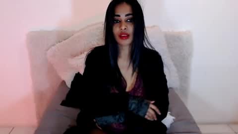 Jazmin online show from 12, 7, 2026
