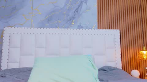 Snapshot of indiancutiie chatting on 5, 12, 2025 LITTLE AINHOA online show from 5, 12, 2025