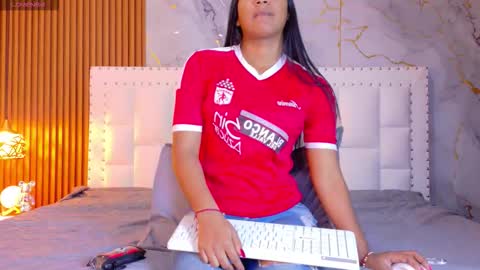 Snapshot of indiancutiie chatting on 18, 2, 2026 LITTLE AINHOA online show from 18, 2, 2026