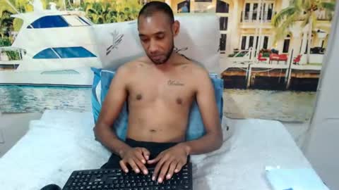 Snapshot of indianmagicmike69 chatting on 26, 6, 2026 indianmagicmike69 online show from 26, 6, 2026