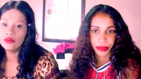 Snapshot of indianqueen5 chatting on 20, 10, 2025 indianqueen5 online show from 20, 10, 2025