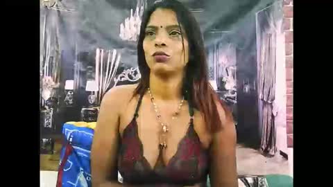 Snapshot of indiansexyass4u2luv chatting on 21, 11, 2025 indiansexyass4u2luv online show from 21, 11, 2025