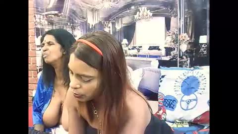 Snapshot of indiansexyass4u2luv chatting on 15, 2, 2026 indiansexyass4u2luv online show from 15, 2, 2026