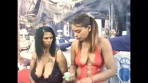 Snapshot of indiansexyass4u2luv chatting on 18, 2, 2026 indiansexyass4u2luv online show from 18, 2, 2026