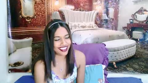 Snapshot of indianskies chatting on 10, 7, 2026 Sky online show from 10, 7, 2026