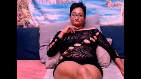 Shreya online show from 2, 12, 2024