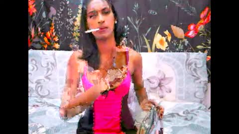 Snapshot of indiansunglaze694u chatting on 14, 7, 2026 indiansunglaze694u online show from 14, 7, 2026