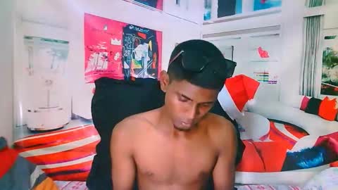 Snapshot of indianthuggin chatting on 15, 12, 2025 BabyFace online show from 15, 12, 2025