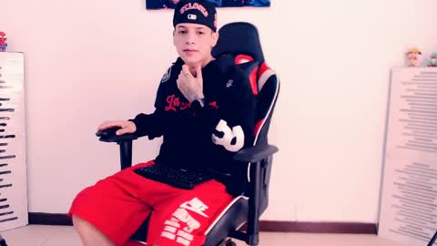 matias online show from 4, 4, 2026