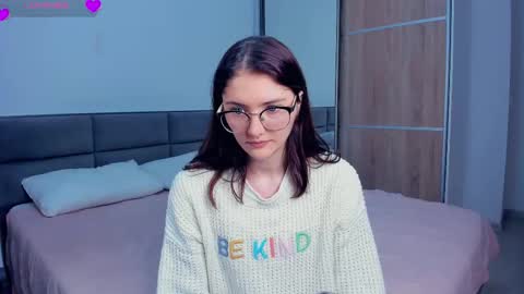 Kira online show from 11, 9, 2025