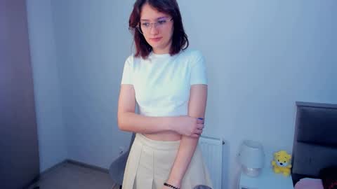 Kira online show from 2, 12, 2025