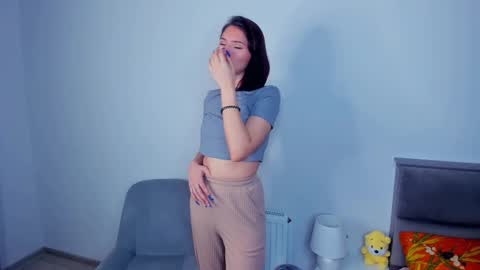 Kira online show from 5, 12, 2025