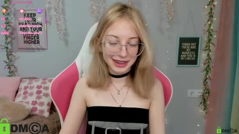 Mia online show from 25, 3, 2026