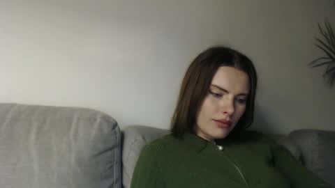 Sweet girl online show from 27, 1, 2025