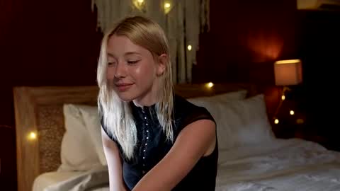 Alexa..  Inst     Fansly infinitysoul  online show from 15, 2, 2026